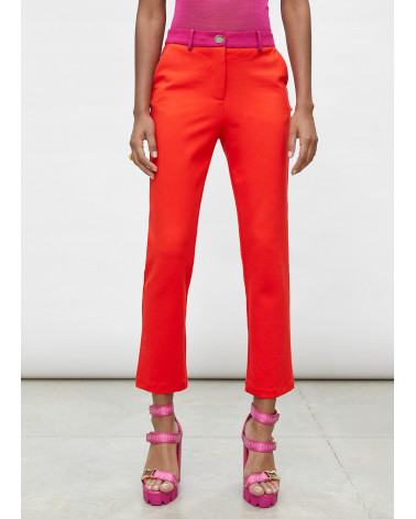 Pantalon orange avec détails