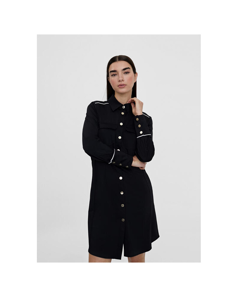 Robe chemise courte moulante en stretch