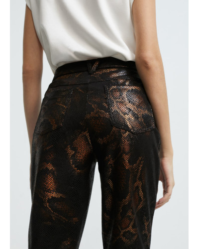pantalon effet peau de serpent
