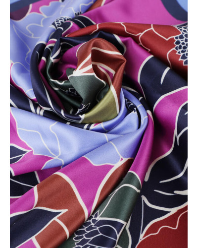 FOULARD À MOTIF IMPRIMÉ FLORAL