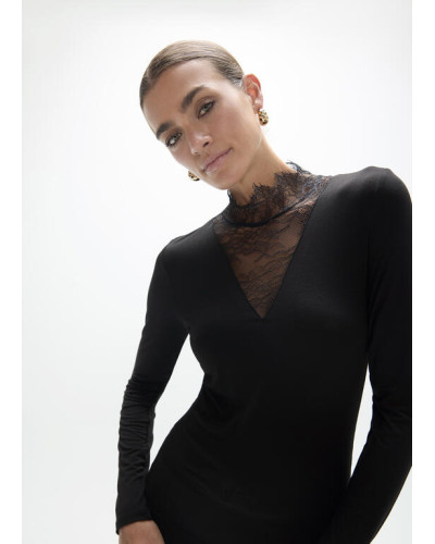 T-SHIRT COL V AVEC DENTELLE LC